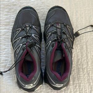 Salomon Hiking Gray and Purple Shoes with Mesh Design